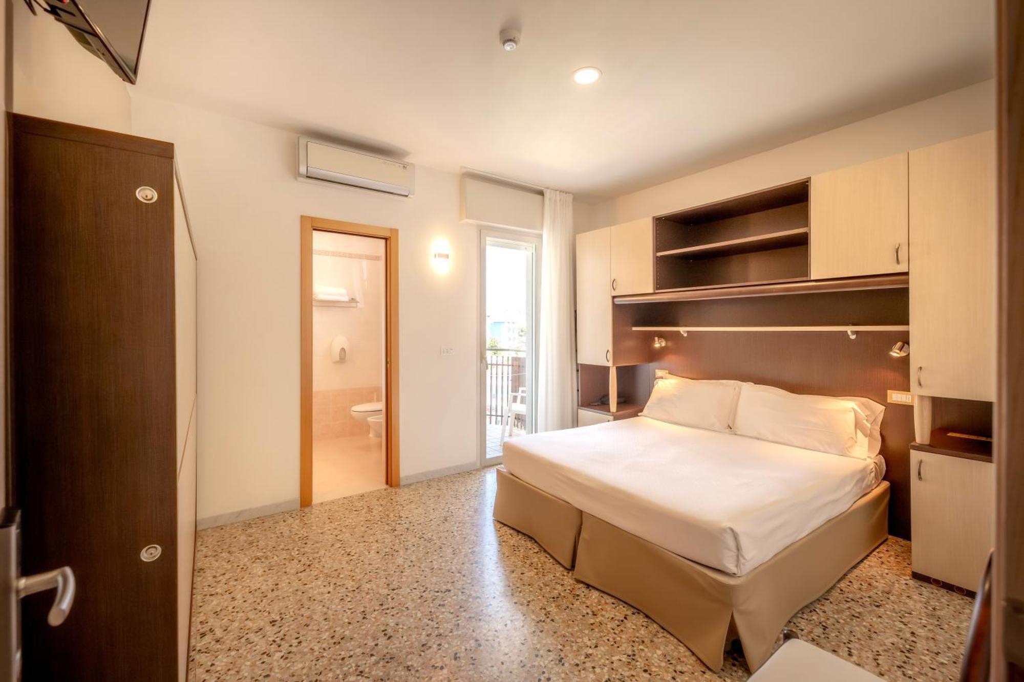 Hotel Atenea Golden Star كاوْرلي المظهر الخارجي الصورة