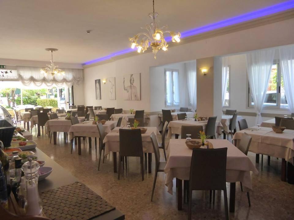 Hotel Atenea Golden Star كاوْرلي المظهر الخارجي الصورة